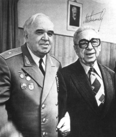 Matvei Isaakovich Blanter and Boris Alexandrovich Alexandrov (      ) (Modzele)
