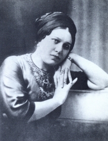 Nadezhda Vasilyevna Plevitskaya. The photo. (Надежда Васильевна Плевицкая. Фотография.) (Belyaev)