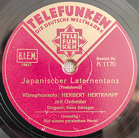Japanese Lantern Dance (Japanischer Laternentanz), intermezzo (Anton)